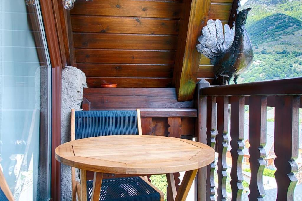 Saplan Real Estate Casa Izadi Διαμέρισμα Bossost Εξωτερικό φωτογραφία