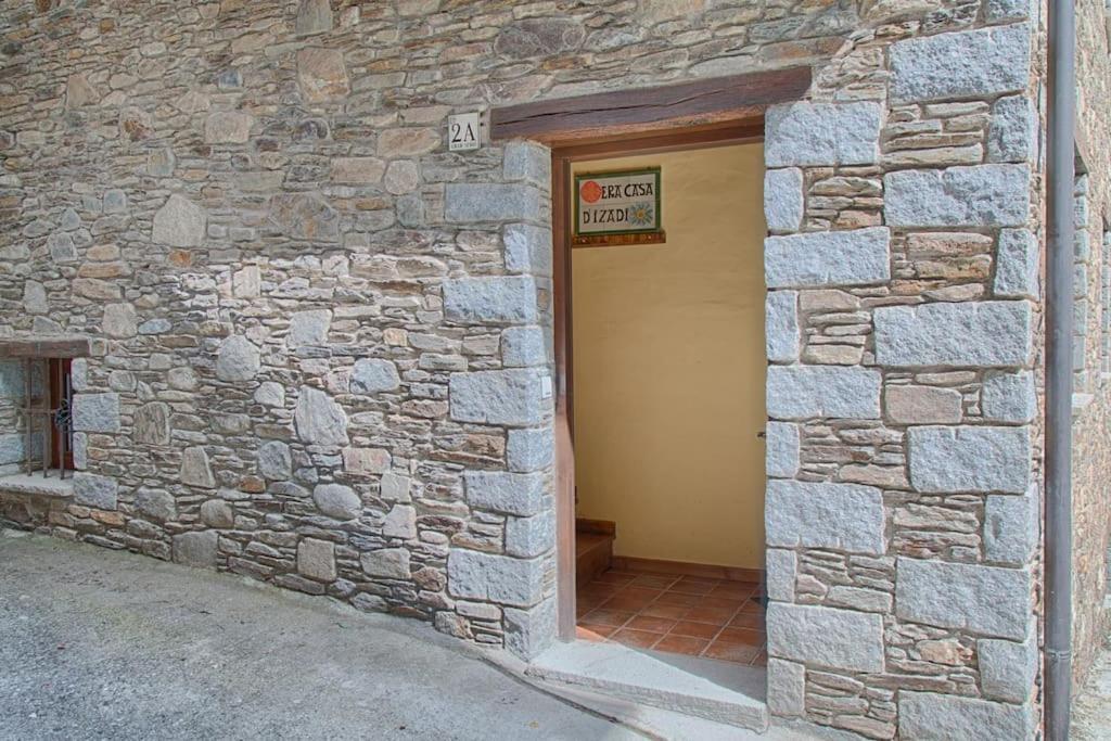 Saplan Real Estate Casa Izadi Διαμέρισμα Bossost Εξωτερικό φωτογραφία